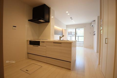 キッチン　IH＆グリル付システムキッチン