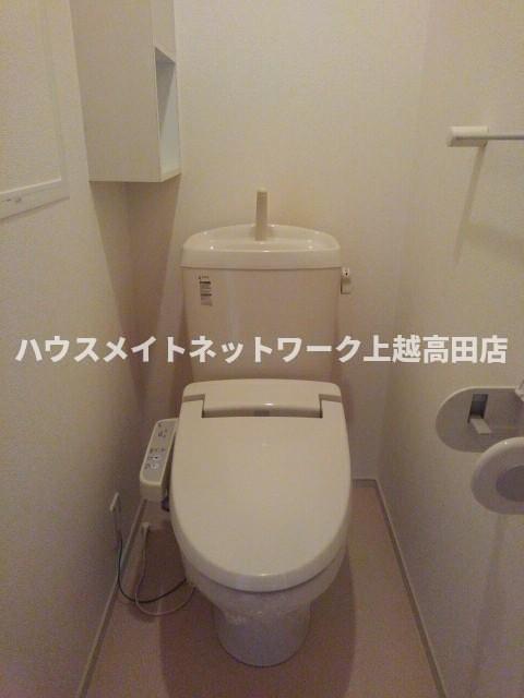 トイレ　温水洗浄暖房便座