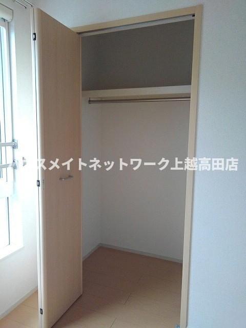 収納　クローゼット