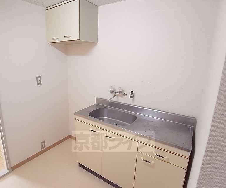 キッチン　冷蔵庫スペース有り！