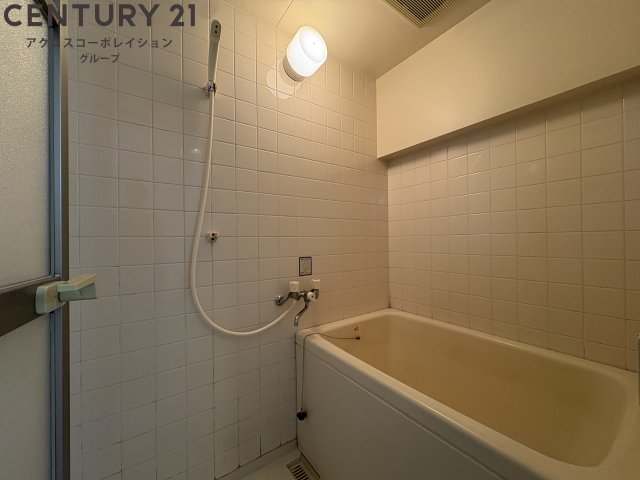 バス・シャワールーム　綺麗なお風呂です！