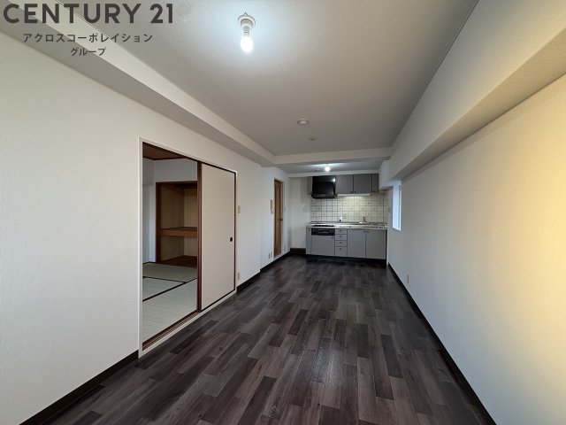 居室・リビング　広々としたリビングです！