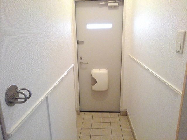 玄関　玄関ホール