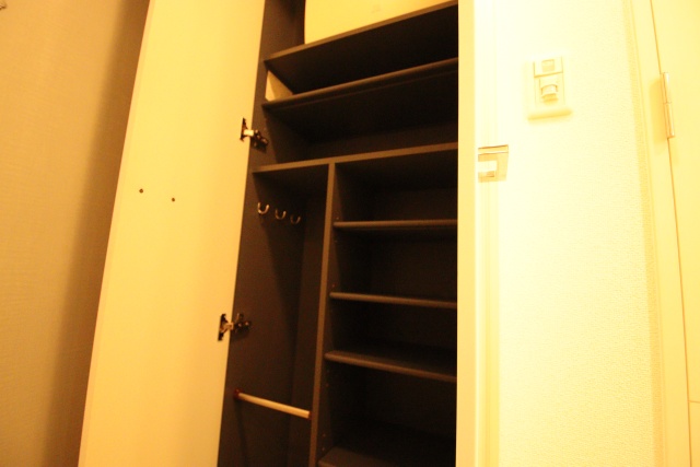 収納　※別室の参考写真の為、現況優先です。