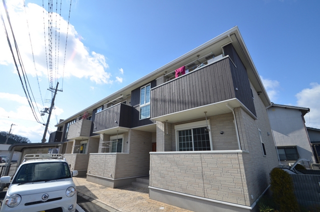 建物外観　使いやすい設備！生活施設近く便利です！