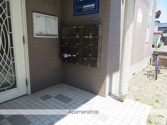 ロビー　ロビー