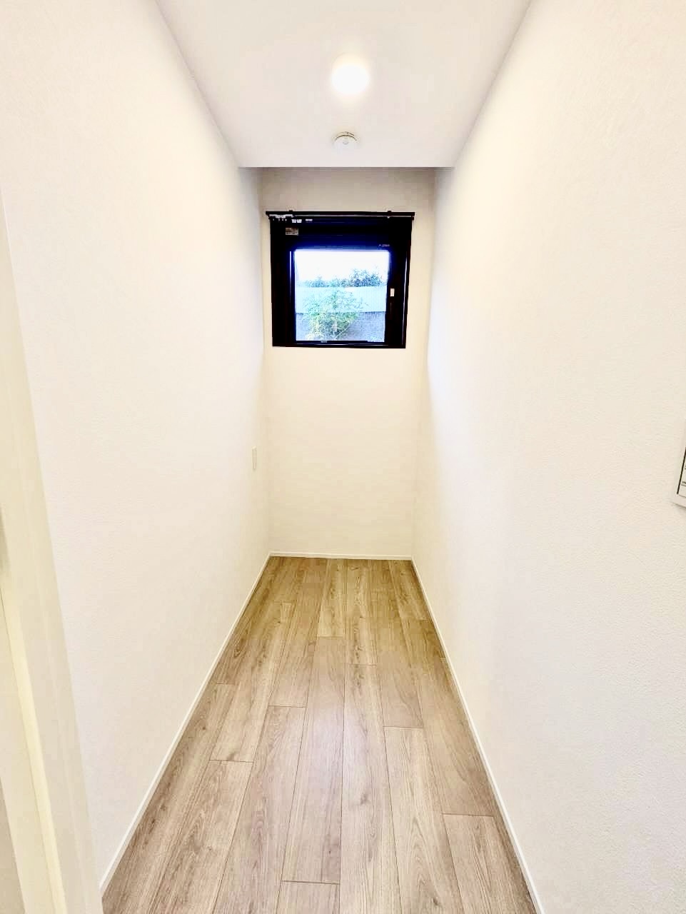 眺望　充実の収納スペース。二人入居でも十分！