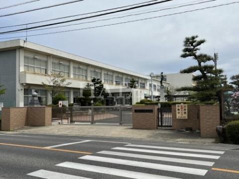 中学校　豊田市立崇化館中学校（中学校）まで2186m