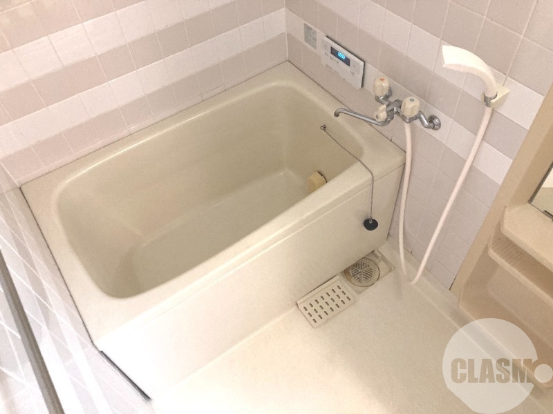 バス・シャワールーム　浴室乾燥機＆追い焚き機能付きバス♪