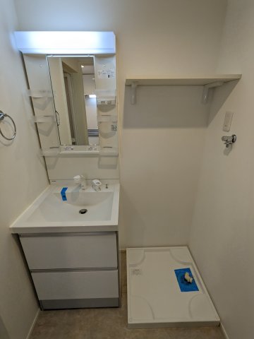 洗面設備　103号室