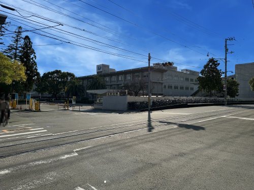 大学・短大　国立高知大学（大学・短大）まで2261m