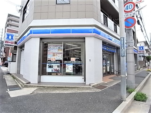 コンビニ　ローソン 神戸田中町二丁目店（コンビニ）まで180m