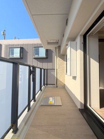 バルコニー　リヴェント難波ウエスト