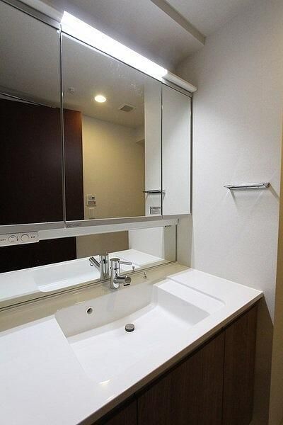 洗面設備　参考写真です