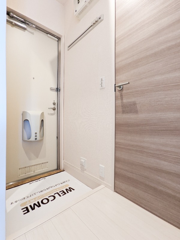 玄関　図面と現状に相違がある場合には現状を優先