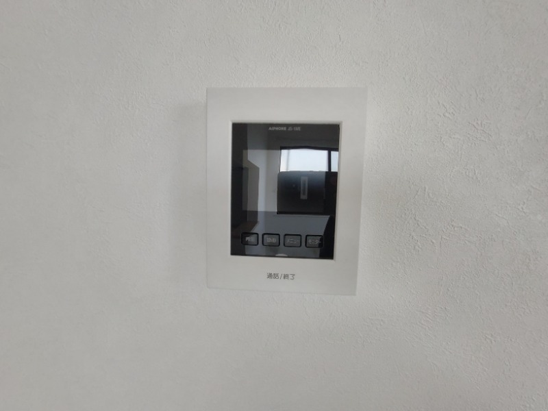 セキュリティ　モニター付きインターフォン完備