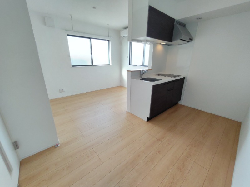 居室・リビング　ＬＤＫはダイニングテーブルも置ける広さアリ