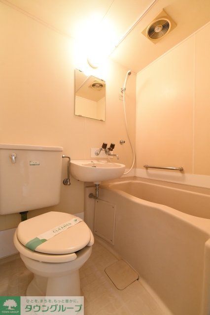 バス・シャワールーム