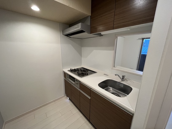 キッチン　※掲載写真は同マンション別部屋参考写真となります。