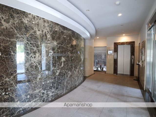 ロビー　ロビー