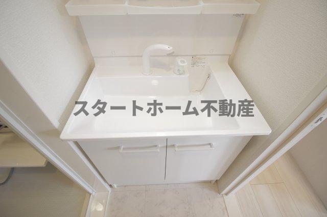 洗面設備　広い洗面スペース