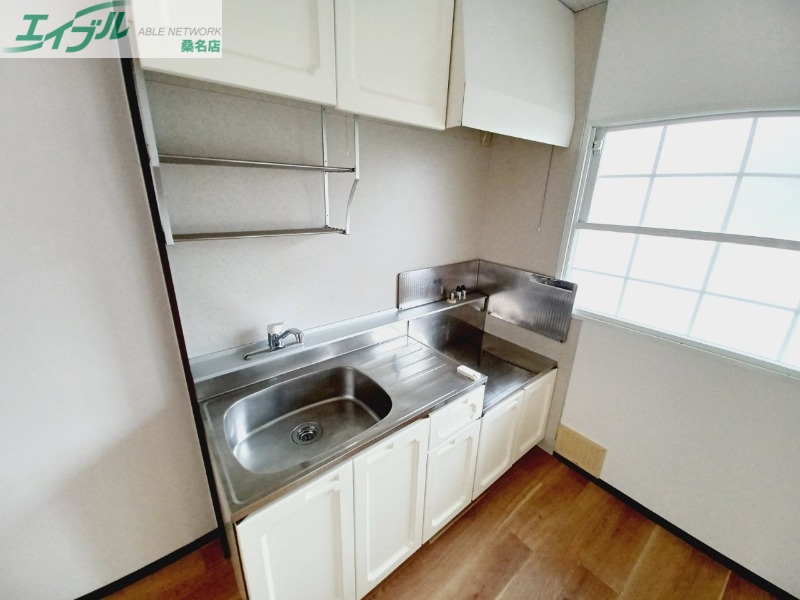 キッチン　同型参考写真