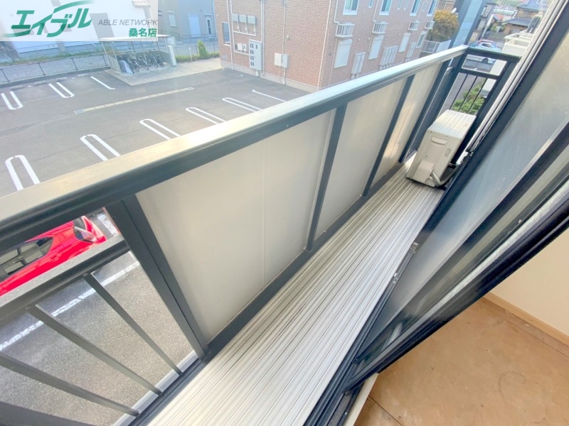 バルコニー　同型参考写真