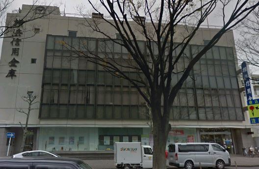 銀行　横浜信用金庫市場支店（銀行）まで148m