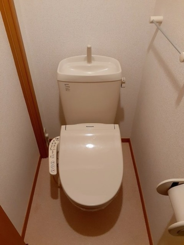 トイレ　図面と現状に相違がある場合には現状を優先