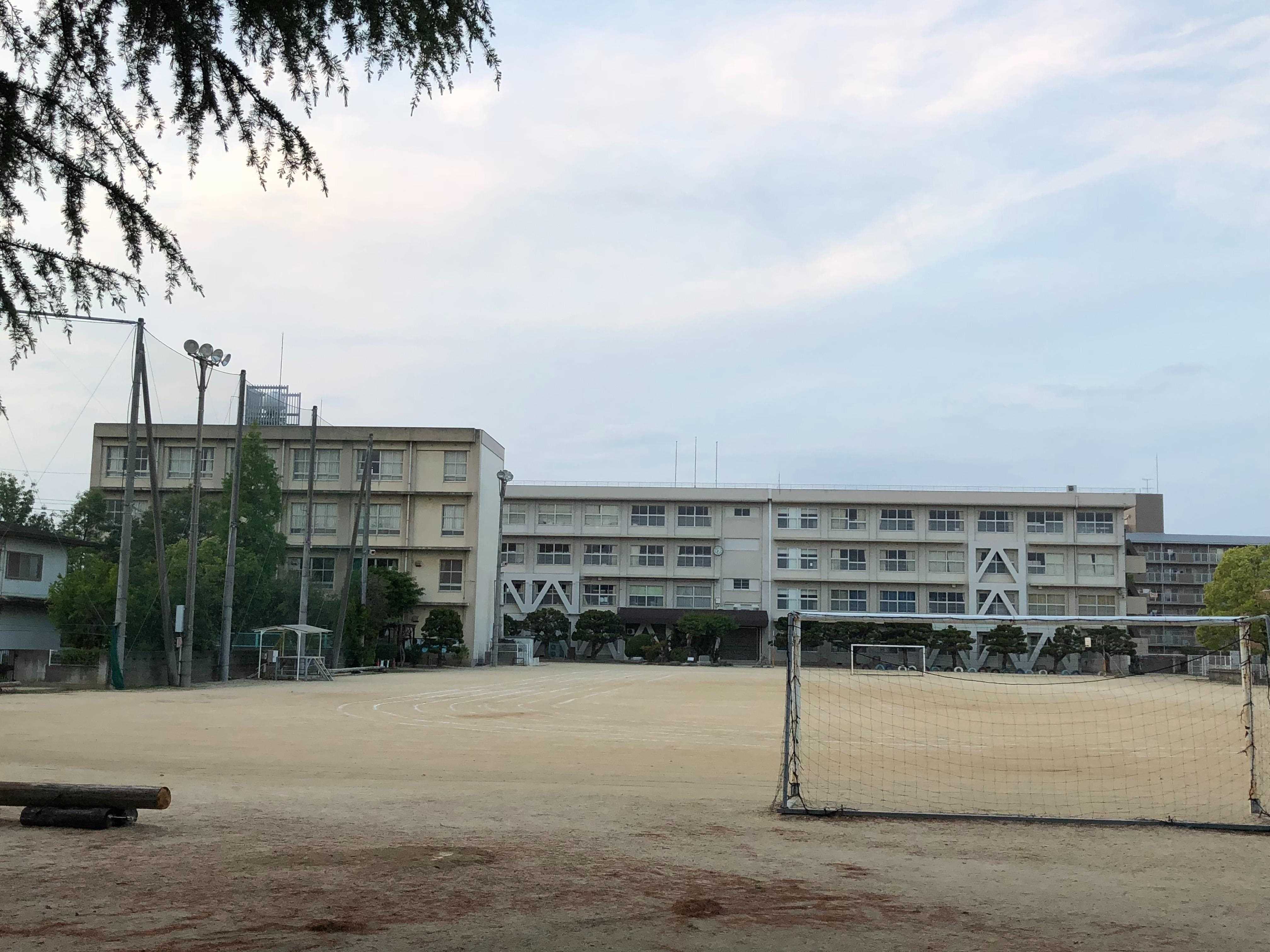 小学校　木太小学校（小学校）まで550m