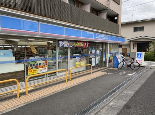コンビニ　ローソン 八雲二丁目店（コンビニ）まで762m