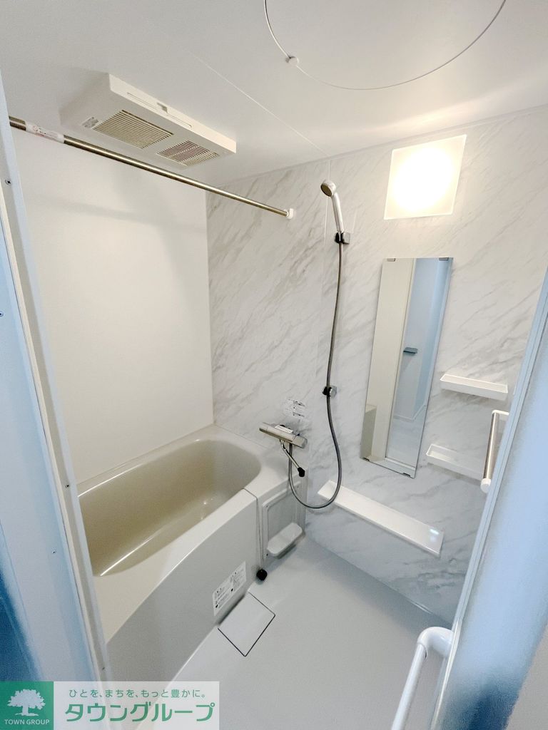 バス・シャワールーム　バス