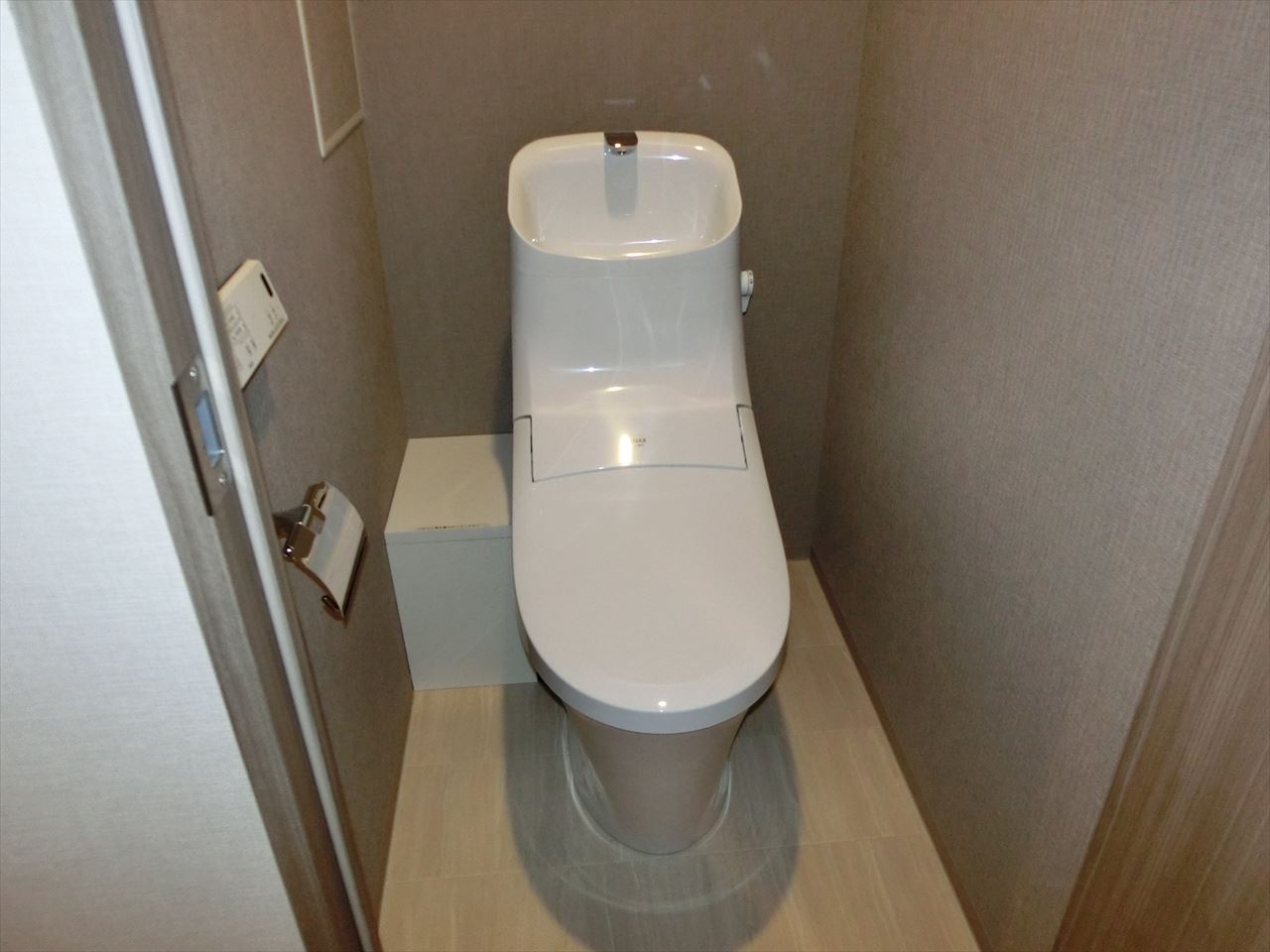 トイレ　プレサンスロジェ丸の内RRIME CASA