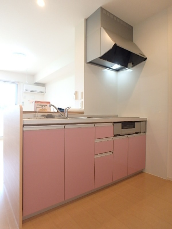 キッチン　図面と現状に相違がある場合には現状を優先．．．