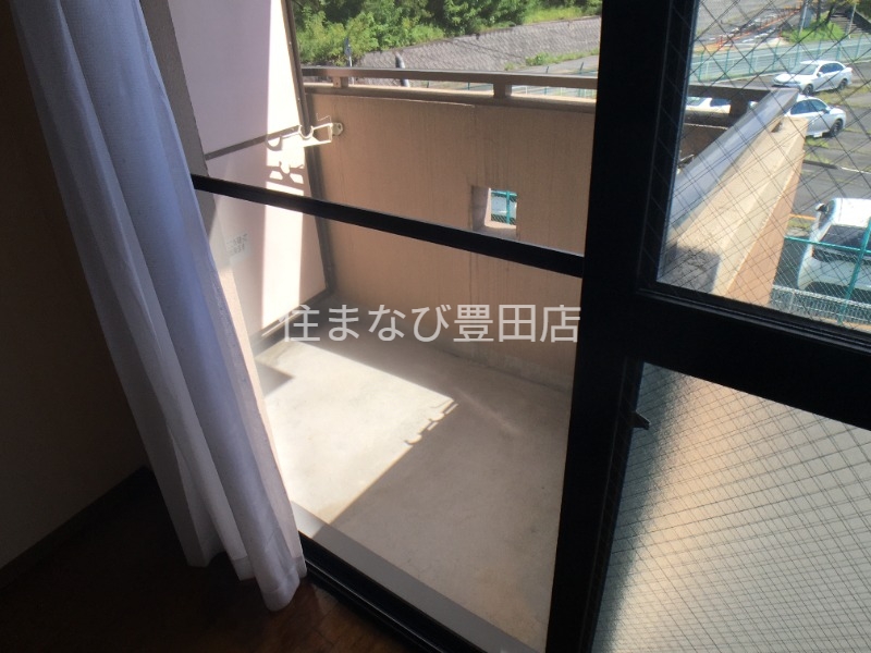 バルコニー　同型別部屋写真