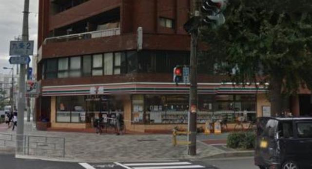 コンビニ　セブンイレブン大阪九条南2丁目店（コンビニ）まで588m