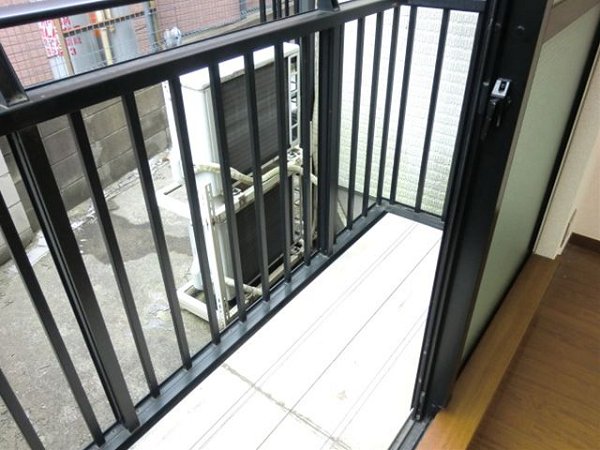 バルコニー　南側バルコニー