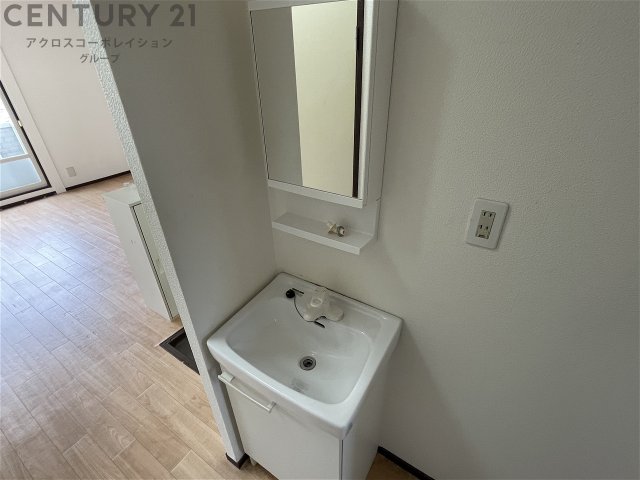 洗面設備　独立洗面化粧台付き☆