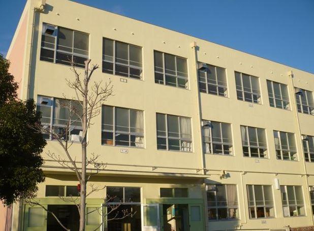 小学校　名古屋市立山田小学校（小学校）まで750m