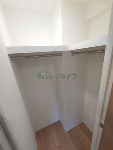 収納　別部屋の参考写真になります。