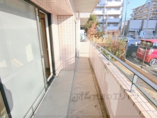 バルコニー　ベランダ