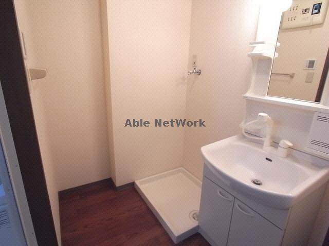 洗面設備　※同型参考写真