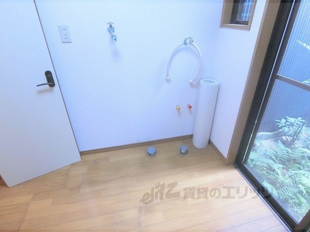 その他部屋・スペース　洗濯機置場