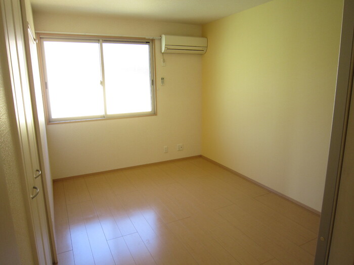 その他部屋・スペース　洋室（エアコン付き）