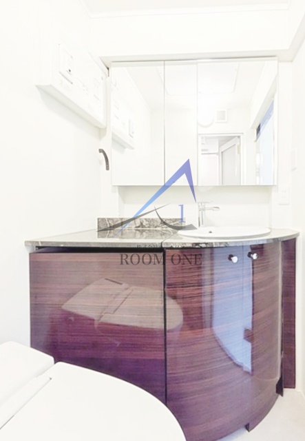 洗面設備　洗面台です。