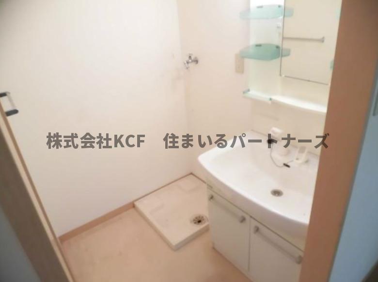 洗面設備　使いやすい洗面所です