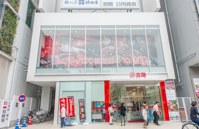 コンビニ　セブンイレブン築地7丁目店（コンビニ）まで190m