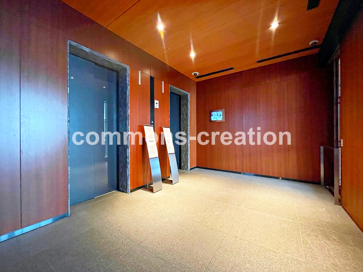 小学校　港区立麻布小学校（小学校）まで293m