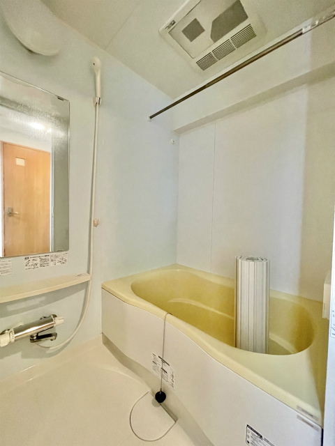 バス・シャワールーム　※別部屋参考写真