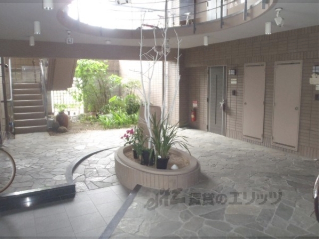 ロビー　ロビー